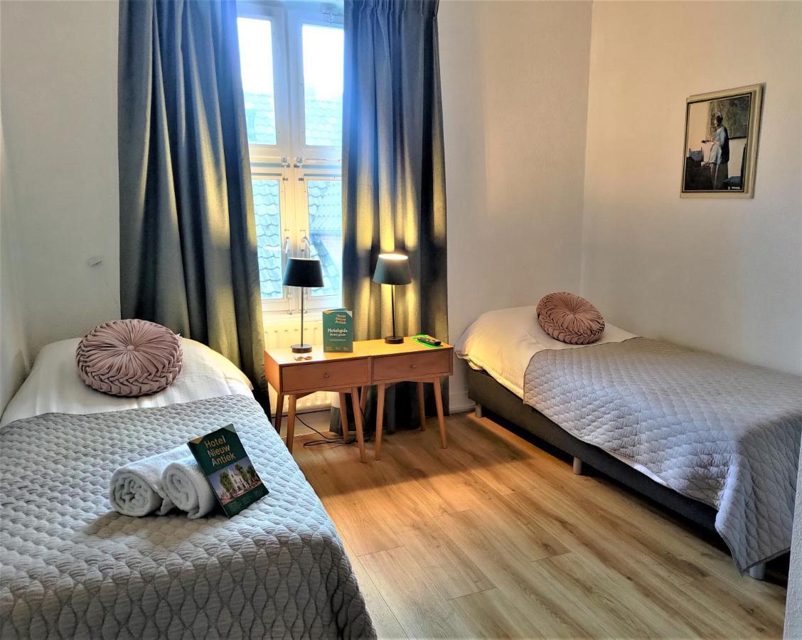 Hotel Nieuw Antiek 힐덴 객실 사진