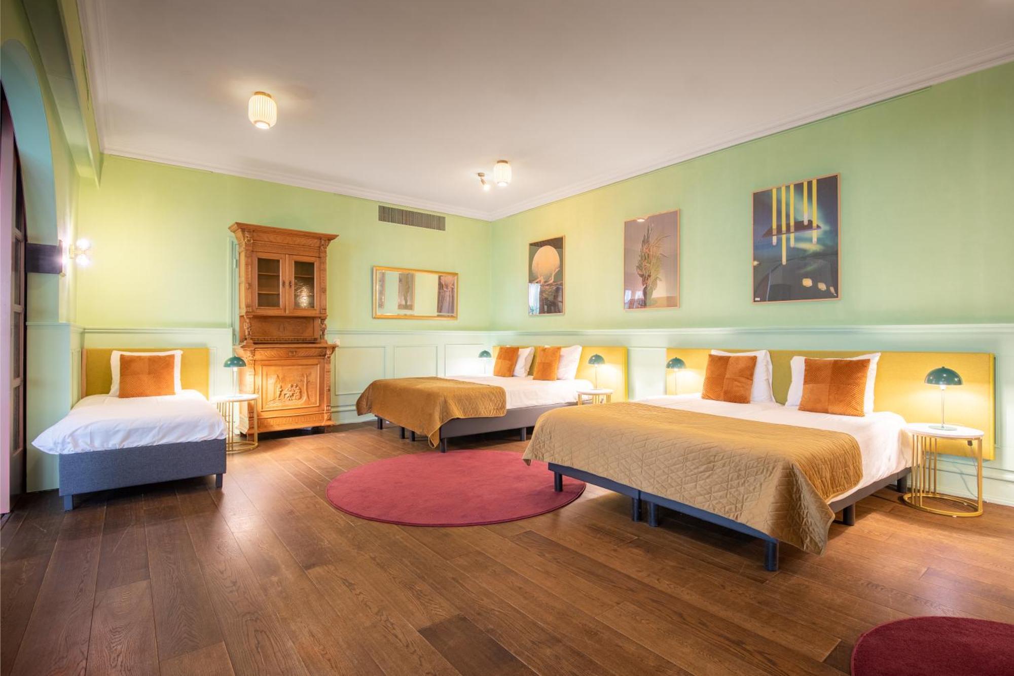 Hotel Nieuw Antiek 힐덴 객실 사진