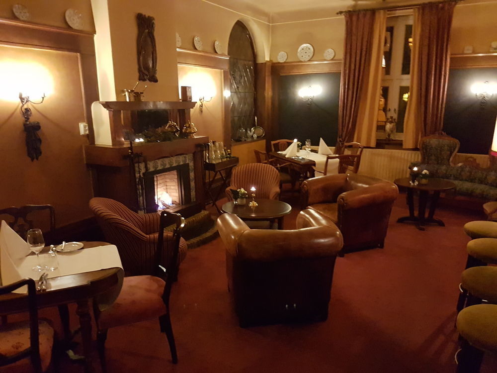 Hotel Nieuw Antiek 힐덴 외부 사진
